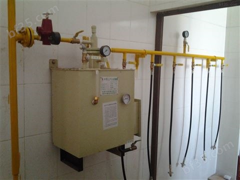 煤气管道液化石油气100kg气化炉安装工程
